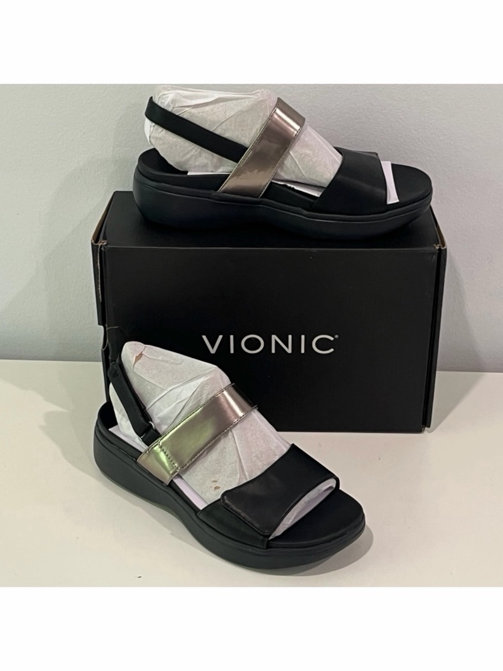 NEW Vionic Womens BlackPewter Sandals Orthopedic Comfort Size 8.5